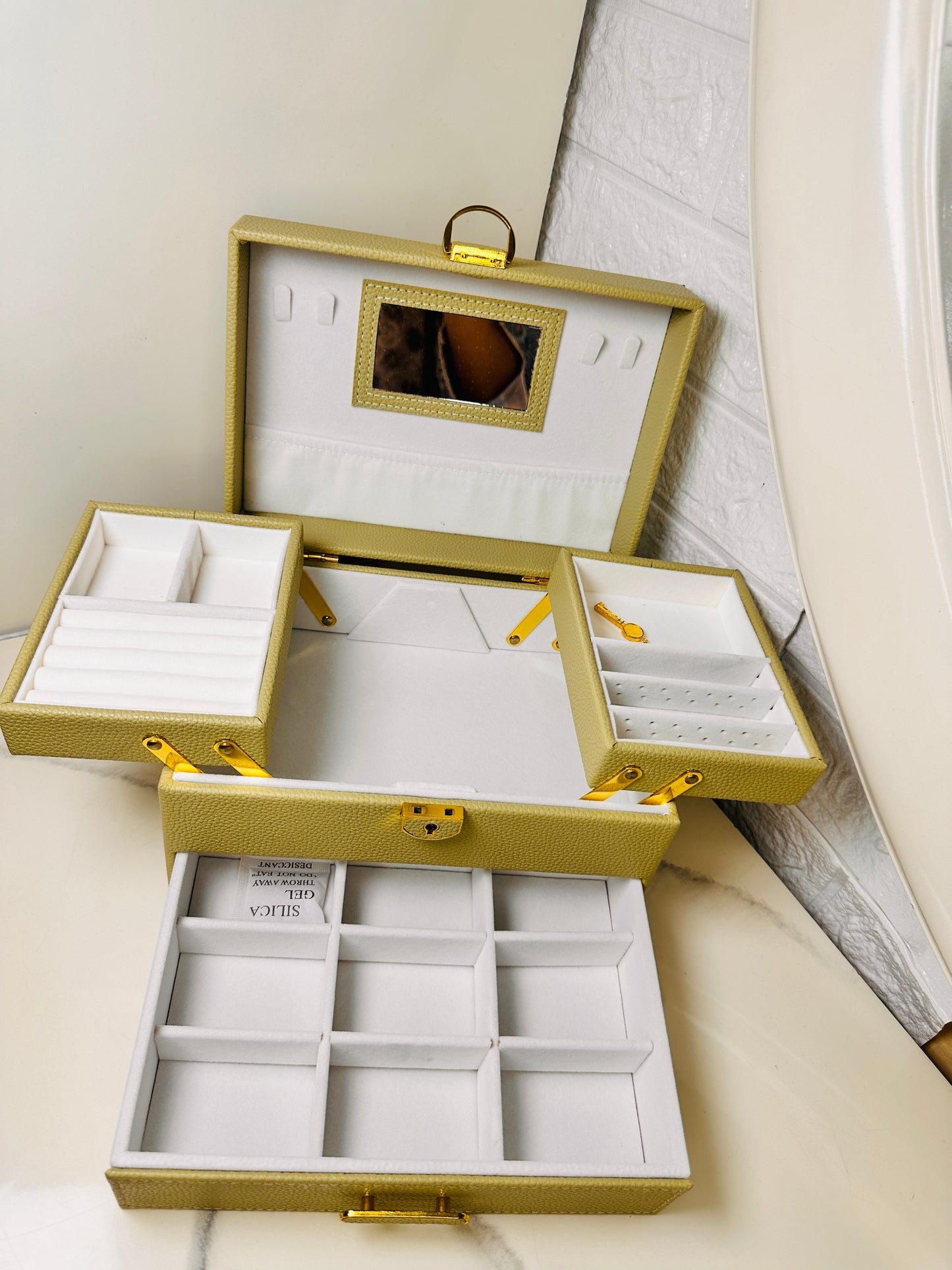 Three-tier Jewellery Organizer