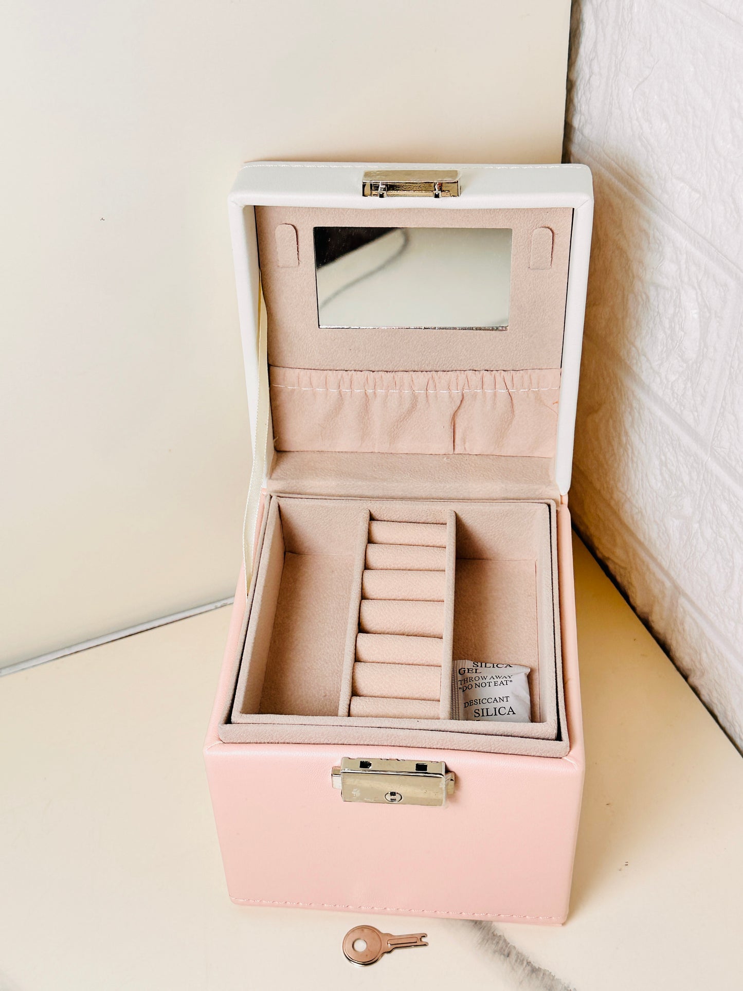 Three-Layer Jewellery Organizer