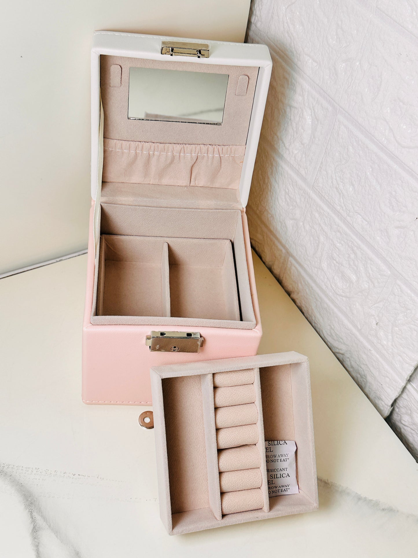 Three-Layer Jewellery Organizer