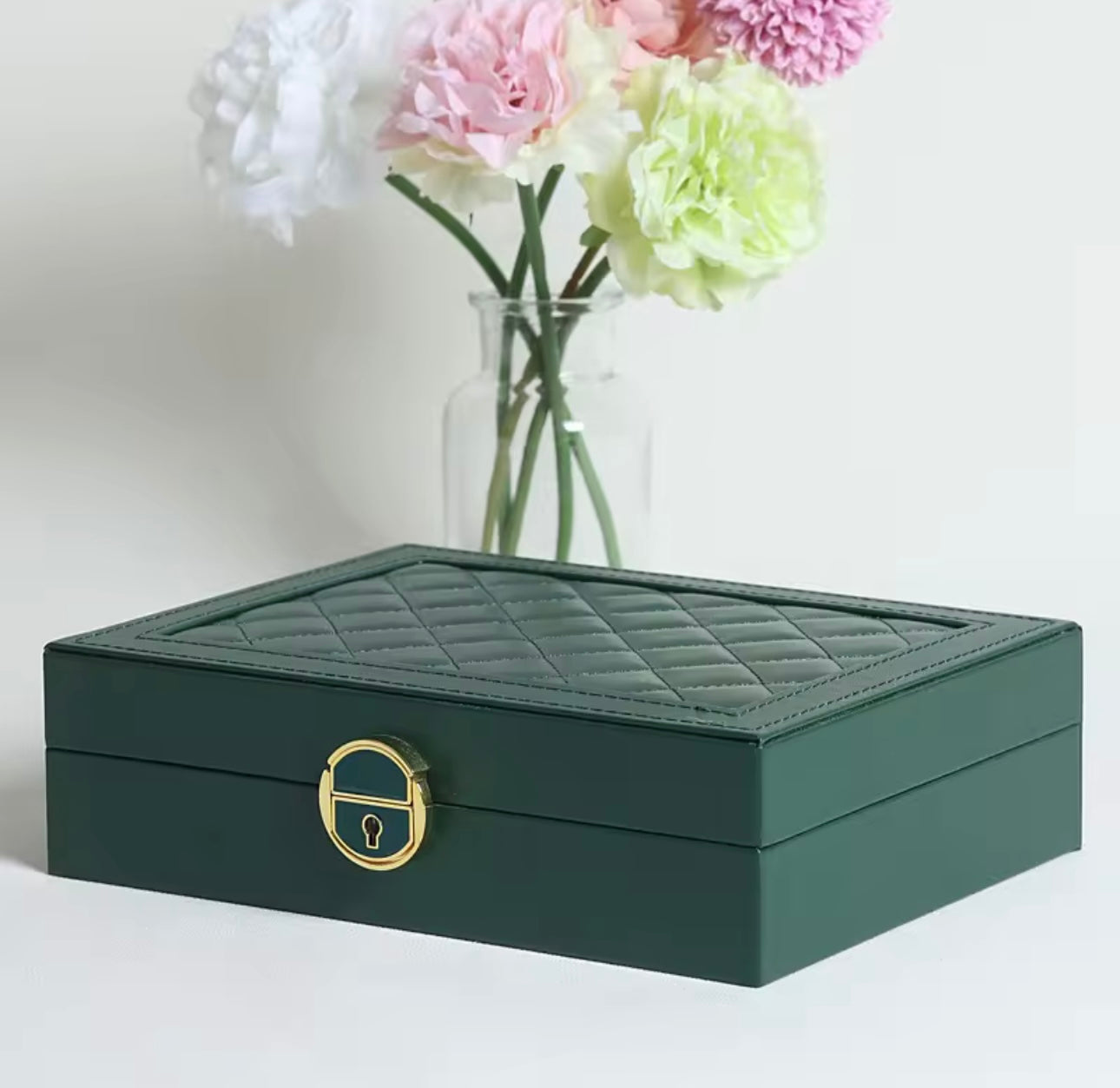 One-Tier Jewelry Box with Drawer, Large Capacity for Storing and Displaying Earrings, Rings, Necklaces, Beaded Accessories