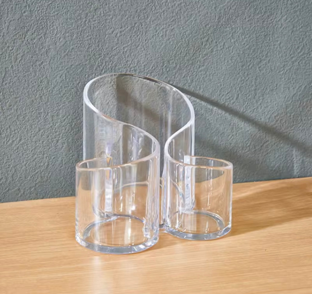 S-Shaped Clear Acrylic Makeup Organizer with 3 Compartments.