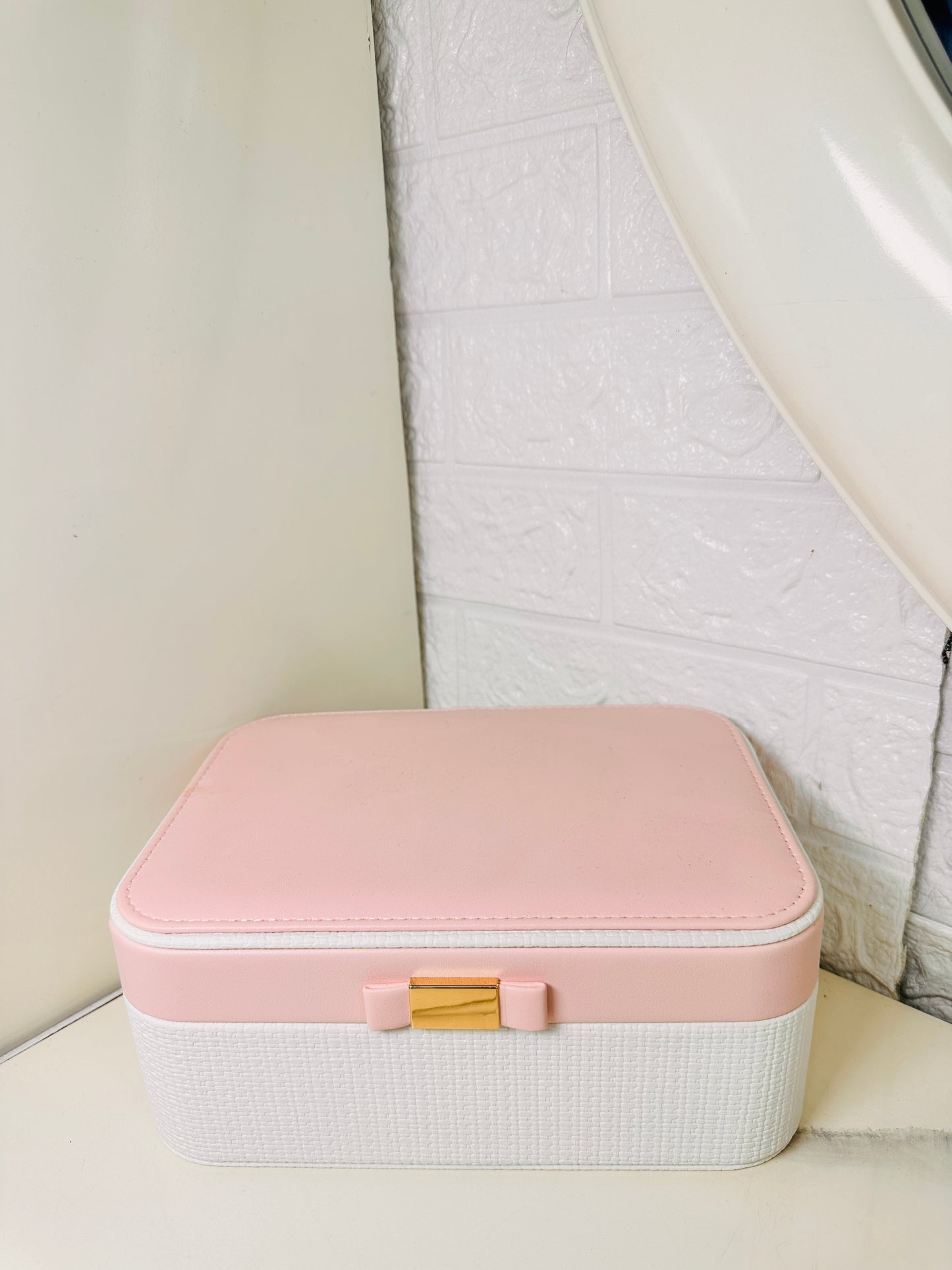 Two-Layer Jewellery Organizers