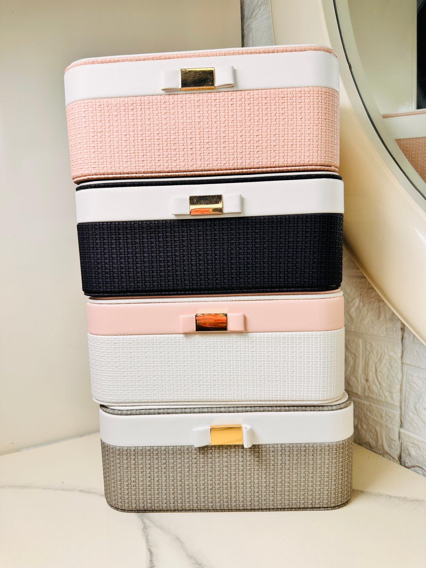 Two-Layer Jewellery Organizers