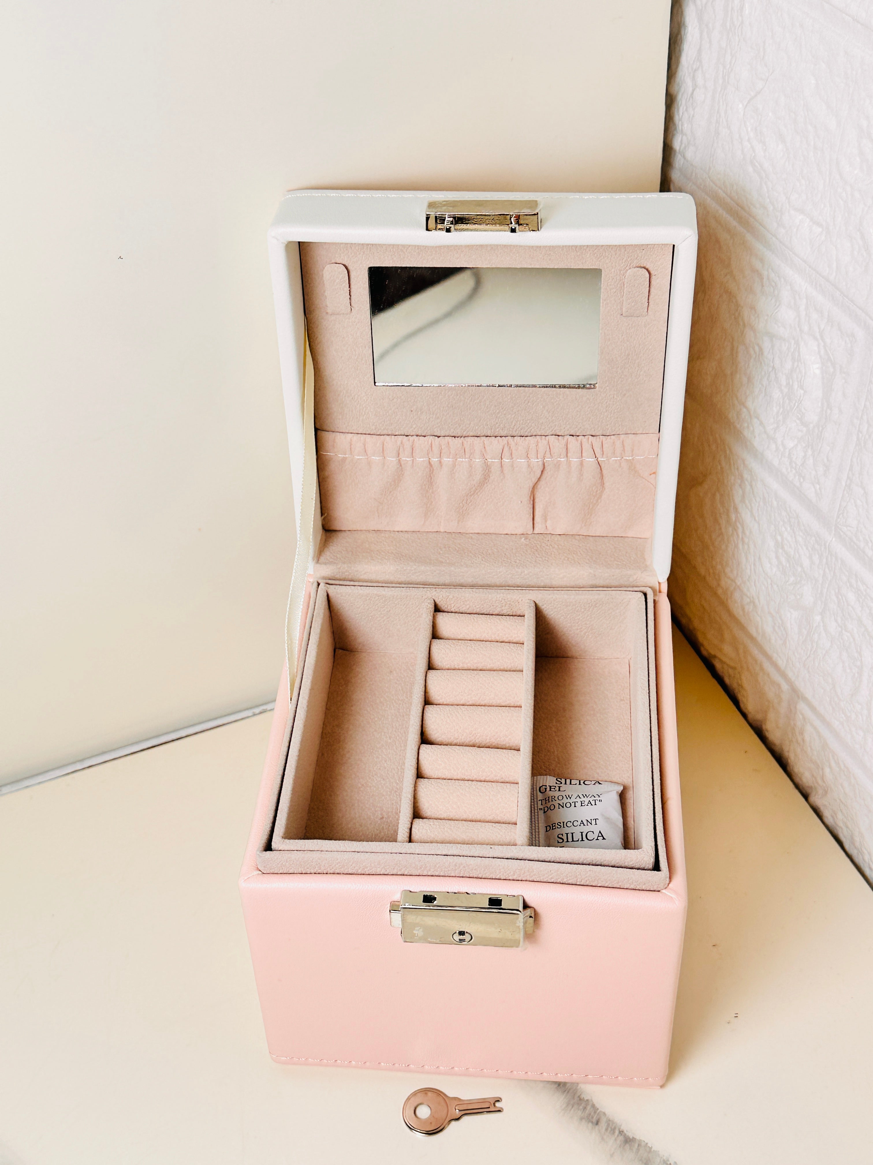 Three-Layer Jewellery Organizer