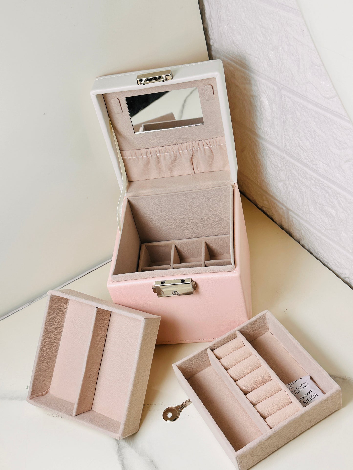 Three-Layer Jewellery Organizer