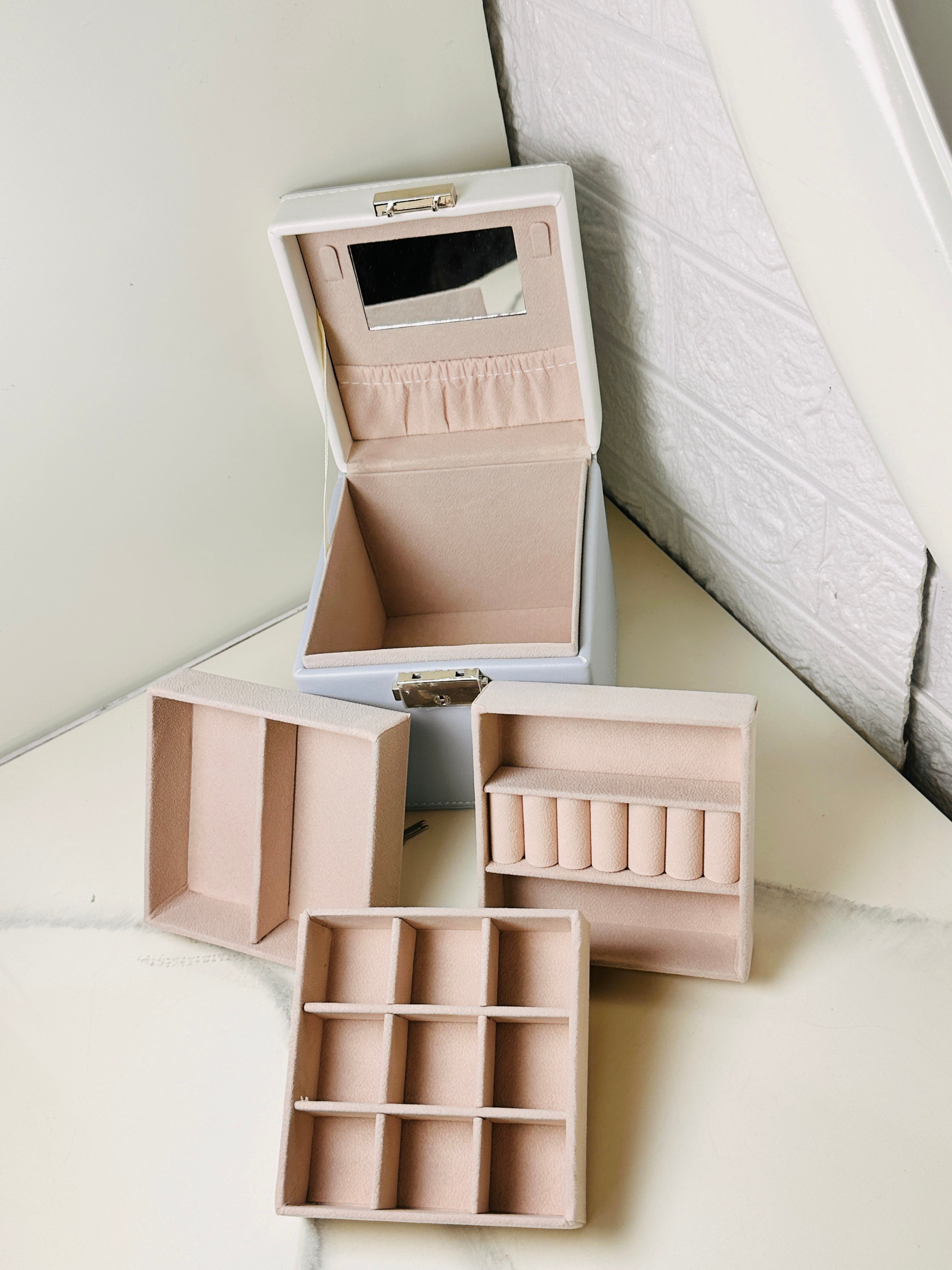 Three-Layer Jewellery Organizer